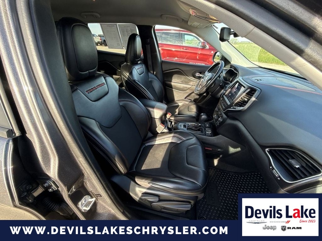 2020 Jeep Cherokee Trailhawk