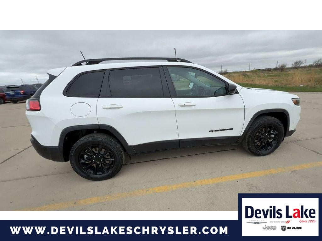 2023 Jeep Cherokee Altitude Lux
