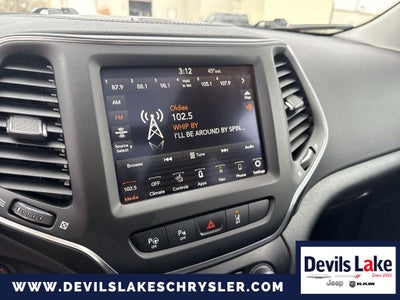 2023 Jeep Cherokee Altitude Lux