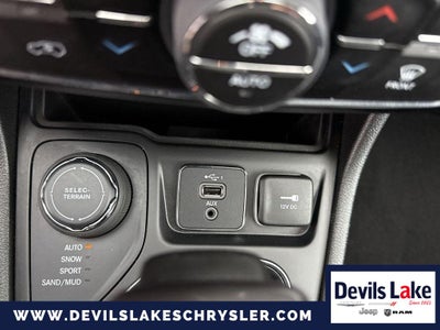 2023 Jeep Cherokee Altitude Lux