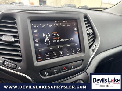 2023 Jeep Cherokee Altitude Lux