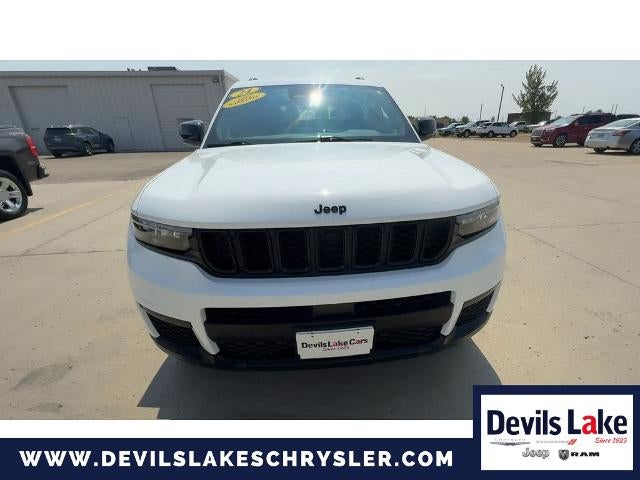 2024 Jeep Grand Cherokee L Laredo / Altitude