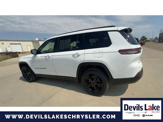 2024 Jeep Grand Cherokee L Laredo / Altitude
