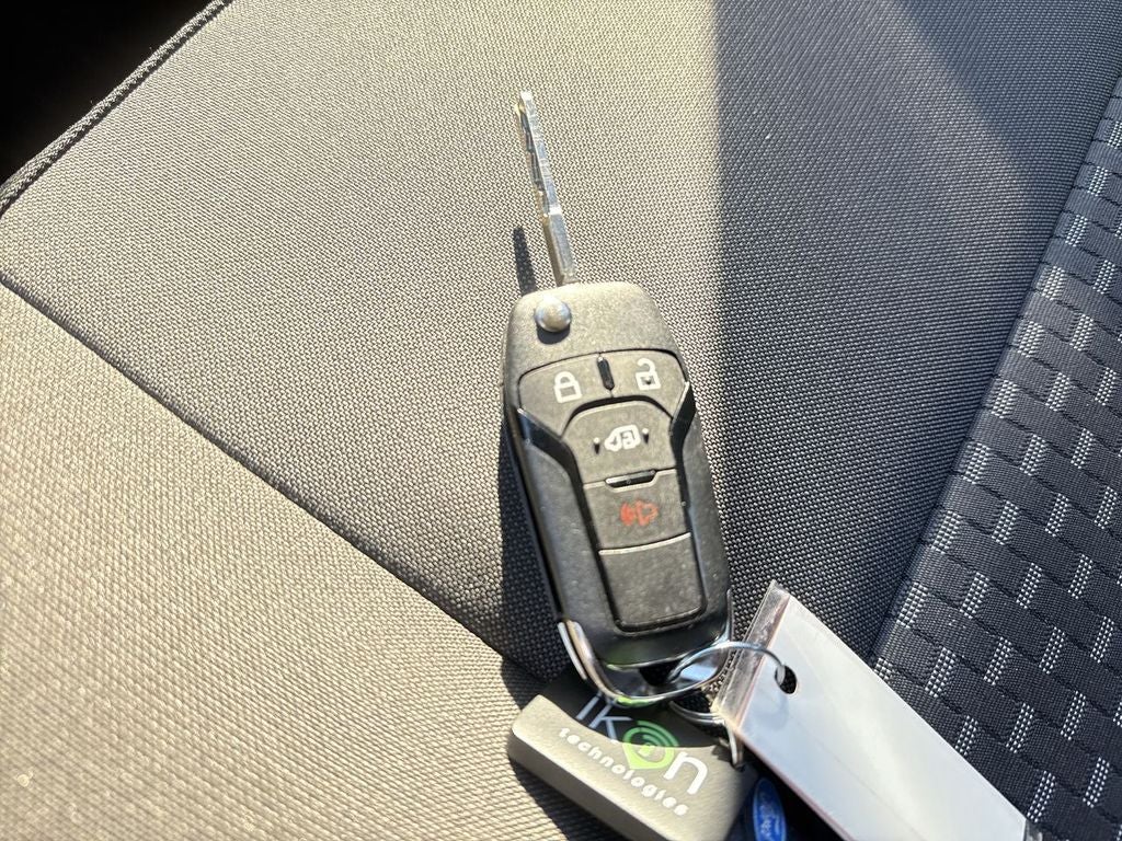 2025 Ford Transit Wagon XL