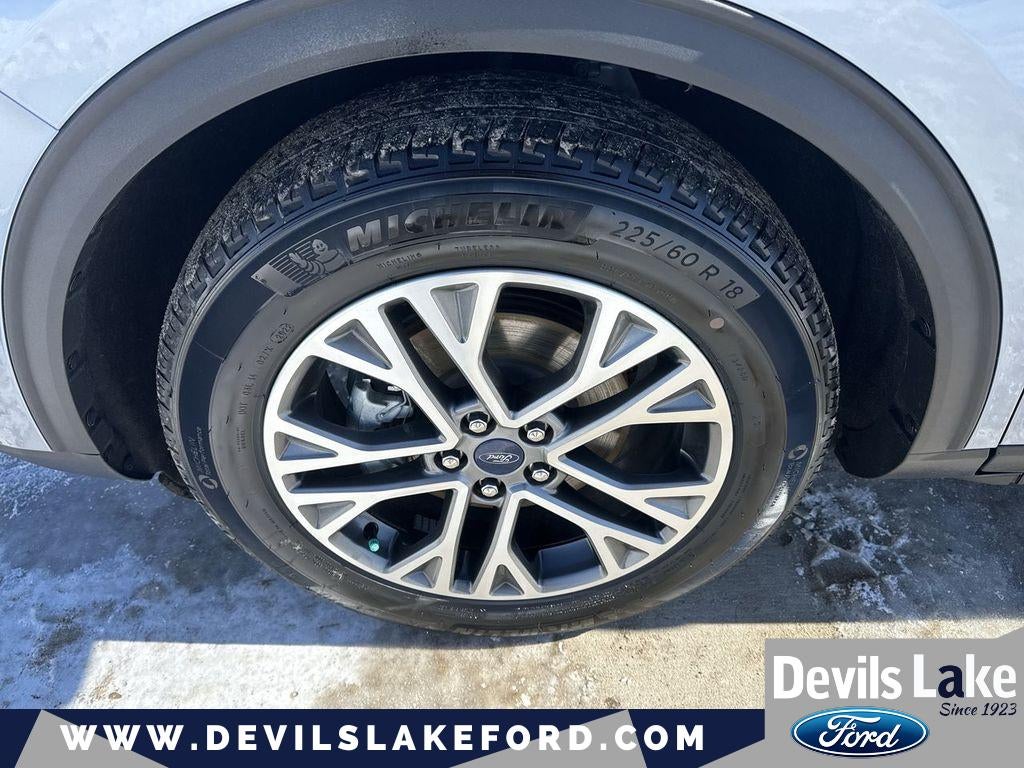 2022 Ford Escape Hybrid SEL Hybrid