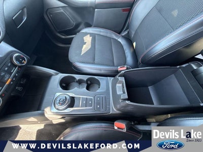 2025 Ford Escape ST Line Select