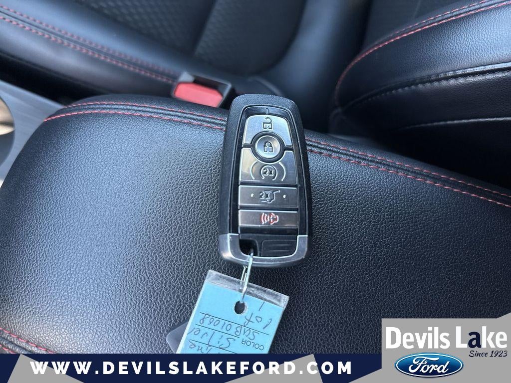 2025 Ford Escape ST Line Select