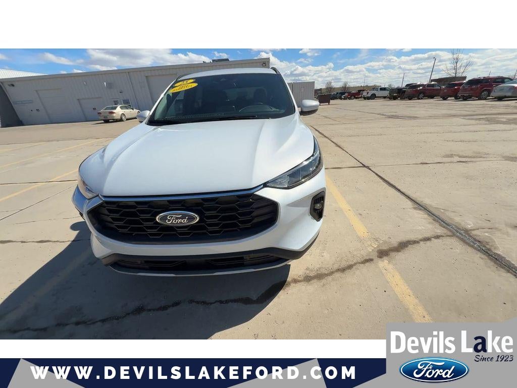 2025 Ford Escape ST Line Select