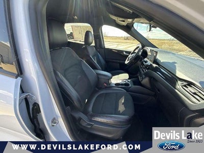 2025 Ford Escape ST Line Select
