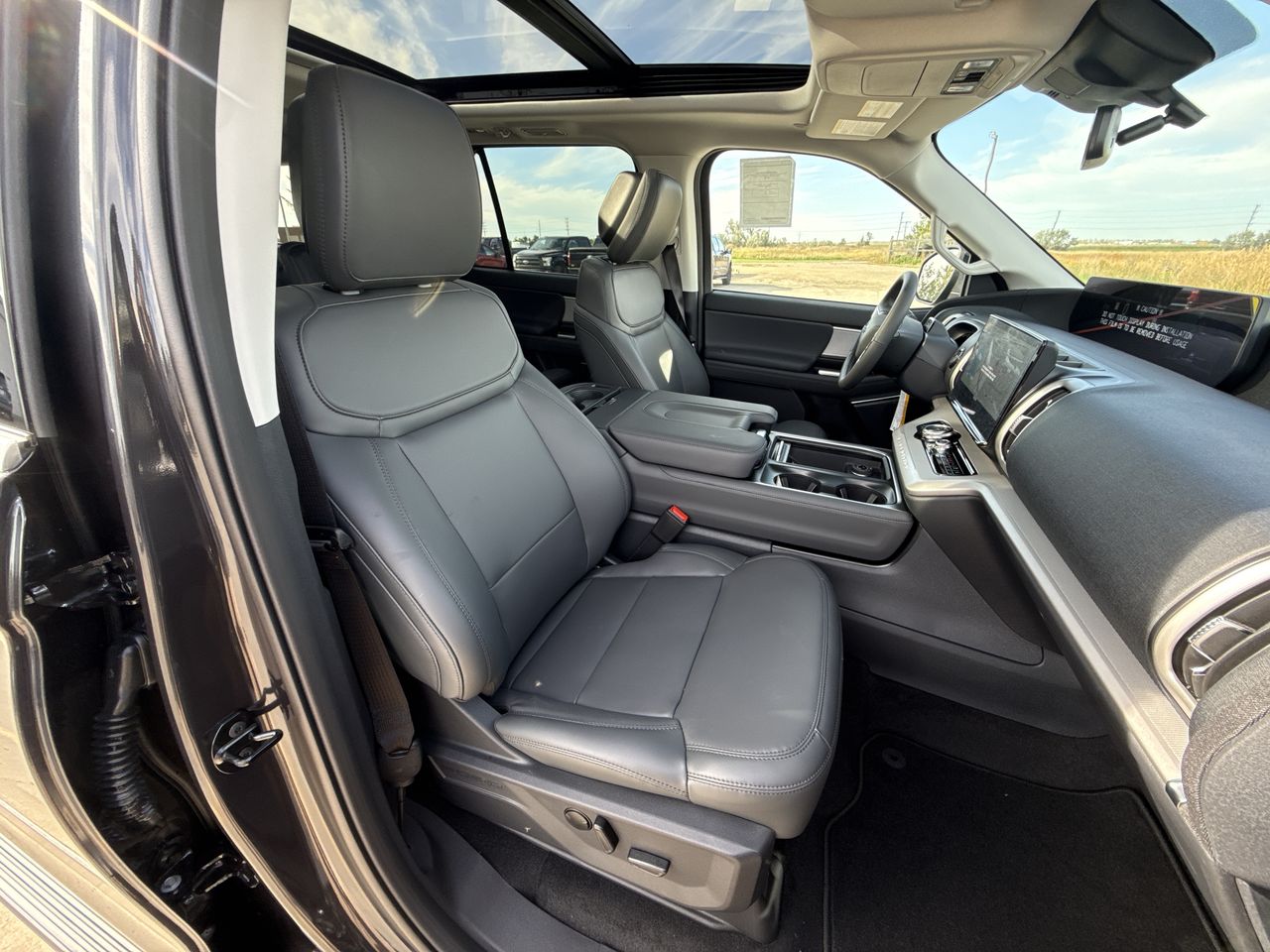 2027 Ford Expedition MAX Active