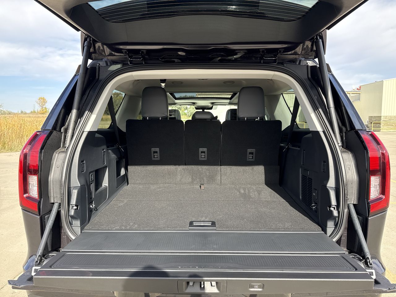 2027 Ford Expedition MAX Active