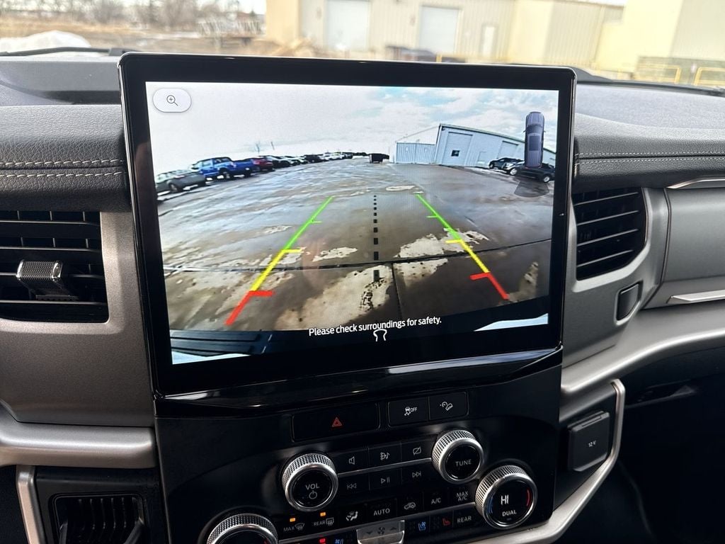 2022 Ford Expedition MAX XLT