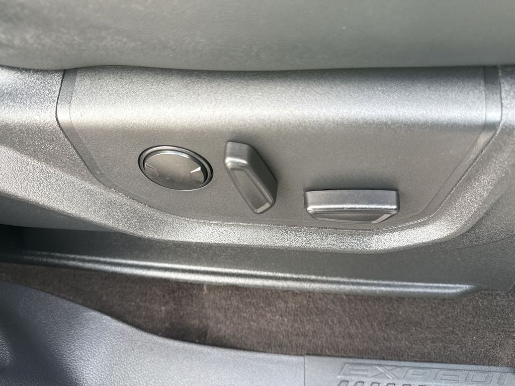 2022 Ford Expedition MAX XLT