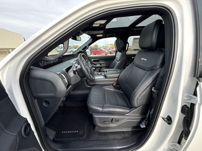 2027 Ford Expedition MAX Platinum