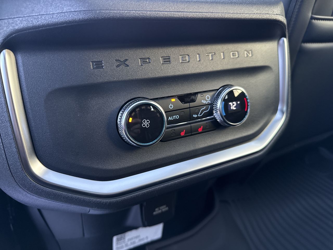 2027 Ford Expedition Tremor