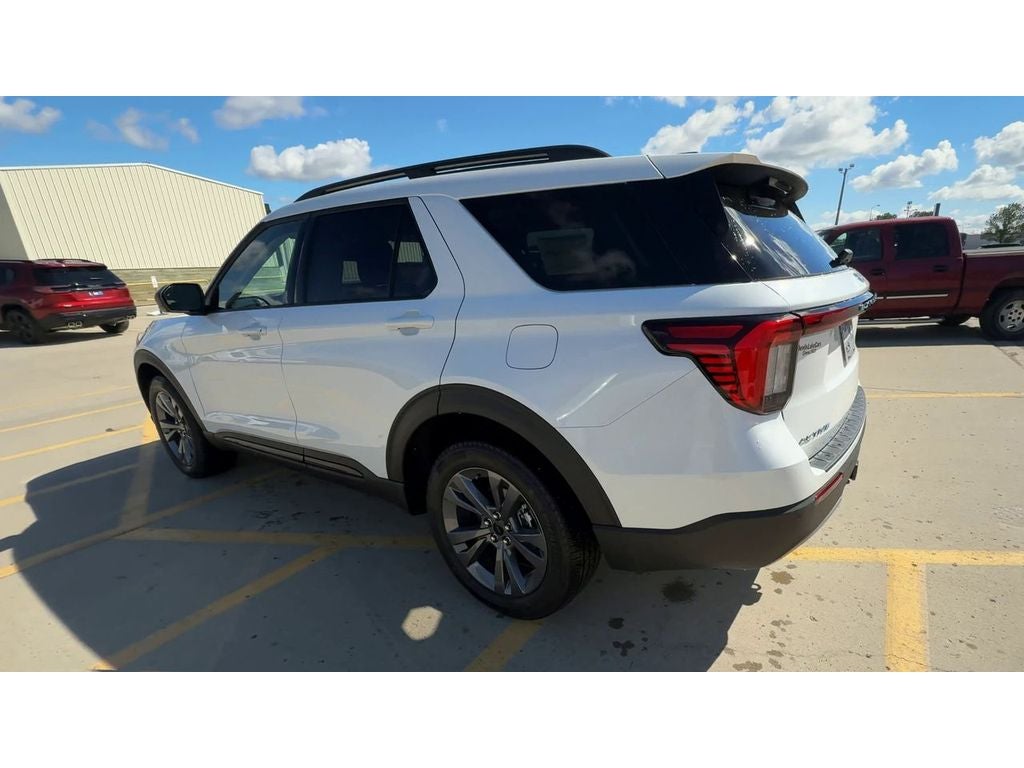2026 Ford Explorer Active w/200A Pkg