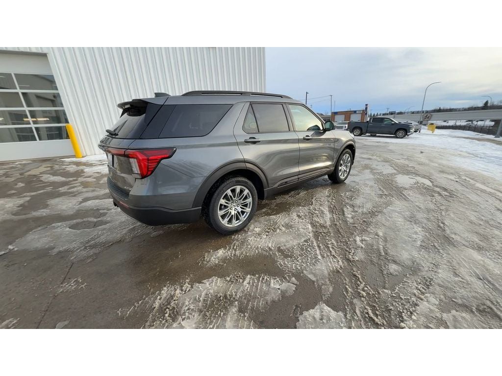 2026 Ford Explorer Active (100A)