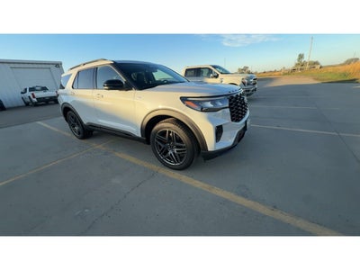 2027 Ford Explorer ST-Line