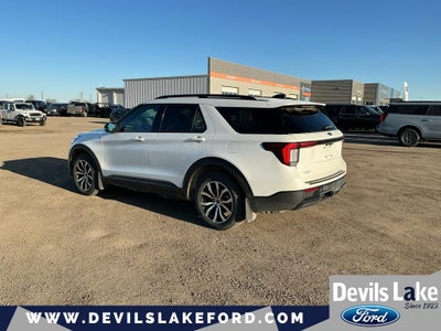 2025 Ford Explorer ST-Line