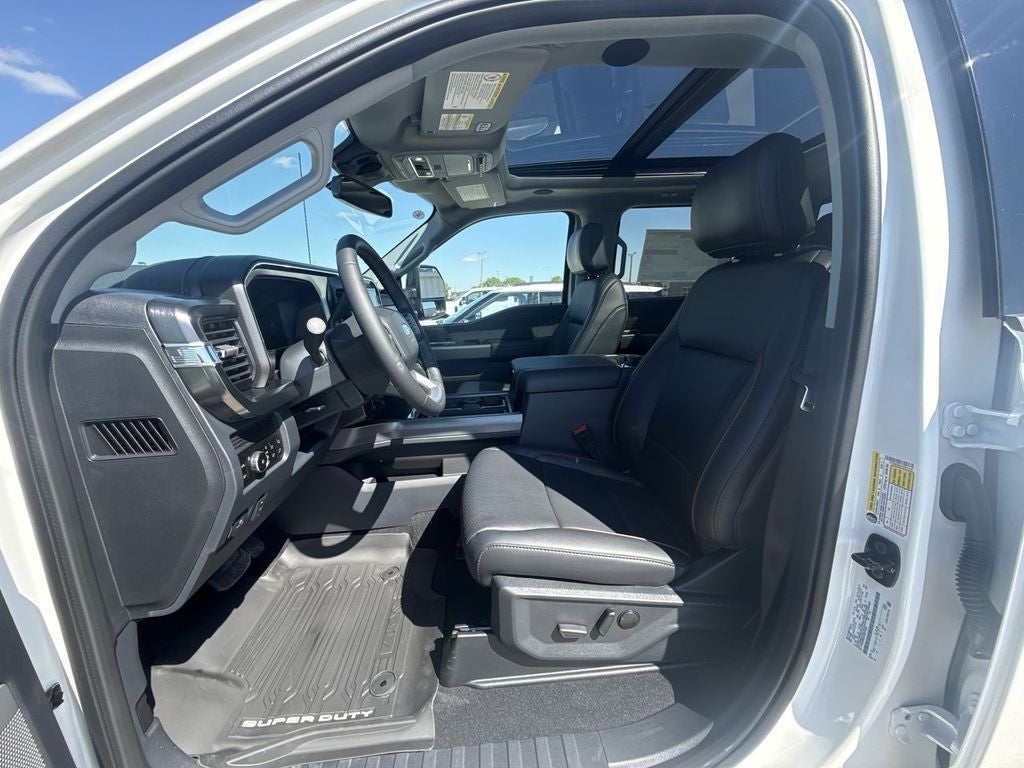 2026 Ford F-250 Lariat / Tremor