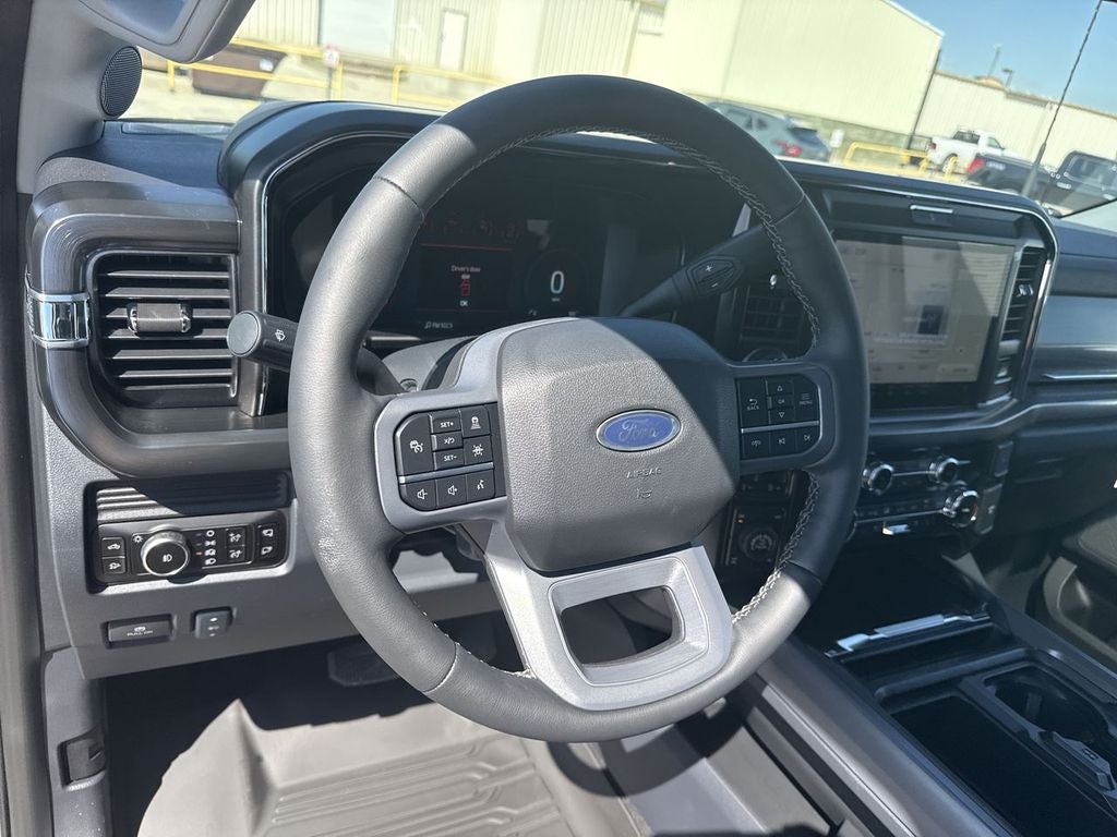 2026 Ford F-250 Lariat / Tremor