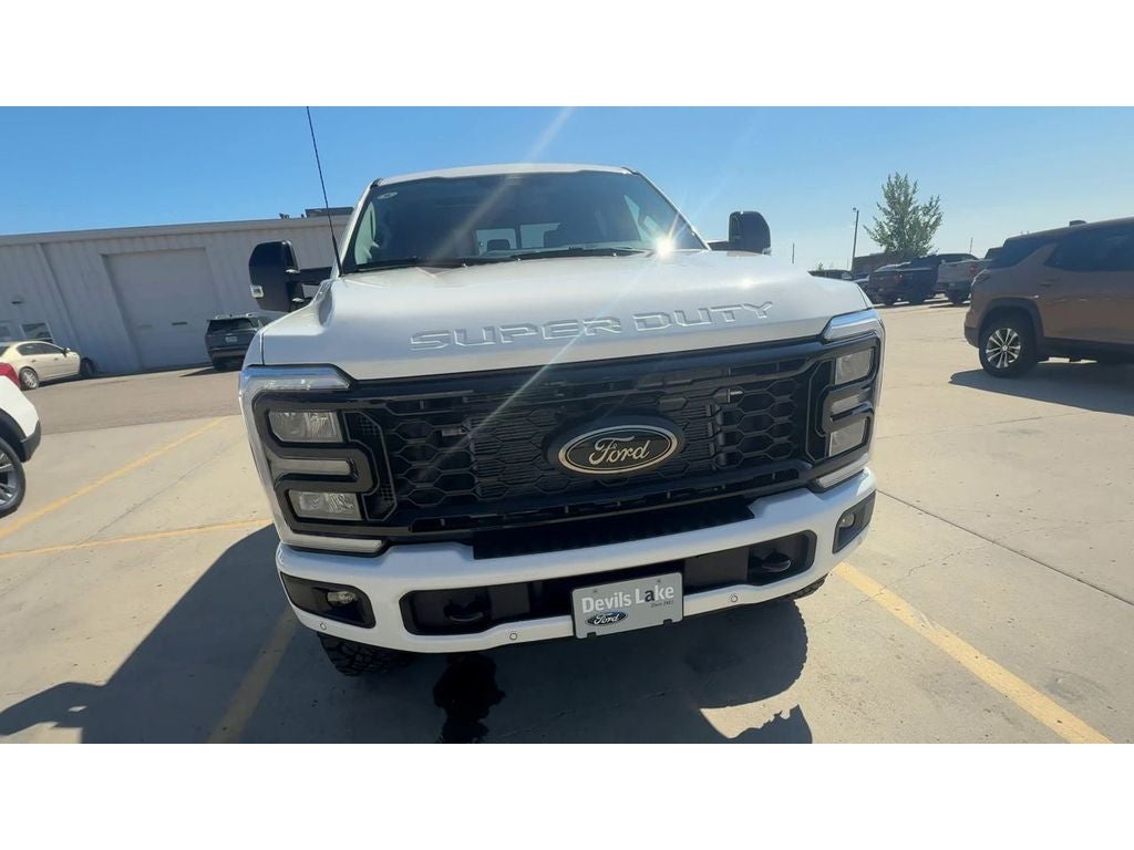 2026 Ford F-250 Lariat / Tremor