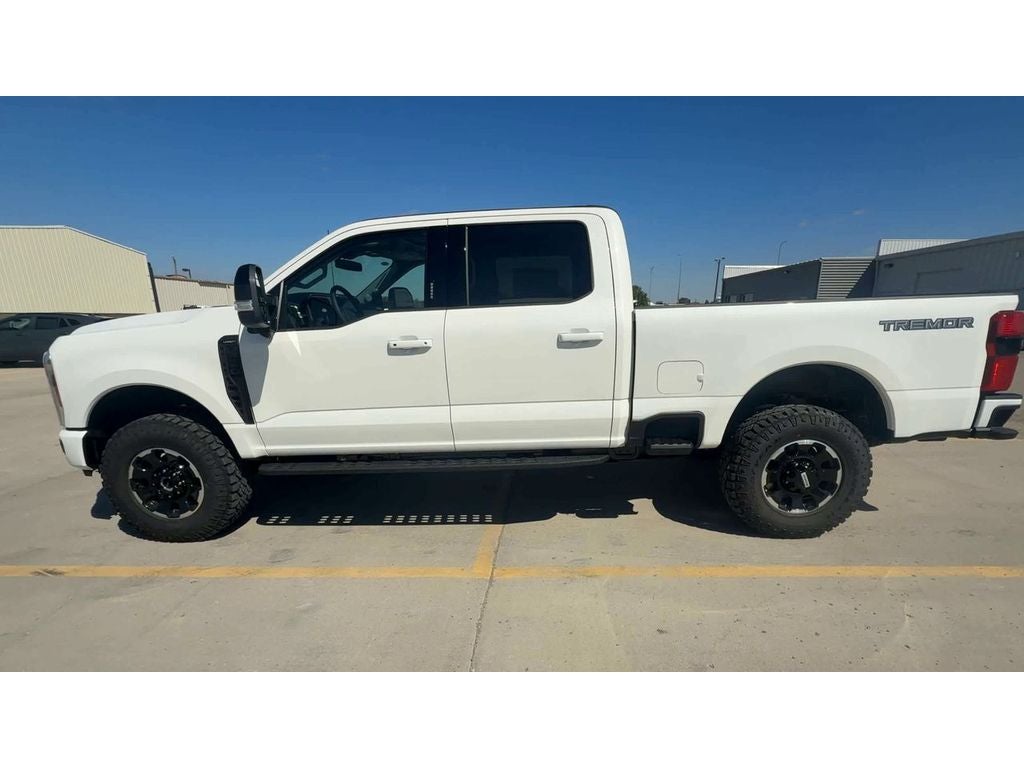 2026 Ford F-250 Lariat / Tremor