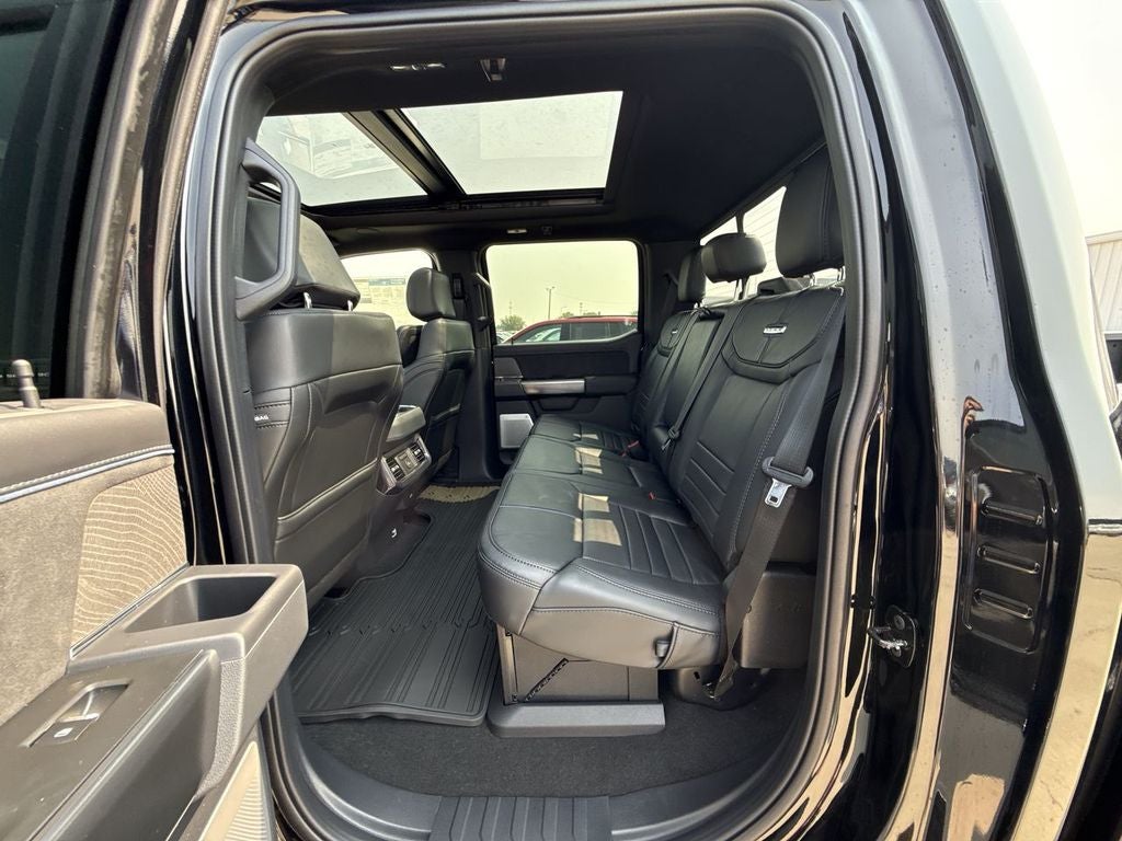 2025 Ford F-350 Platinum