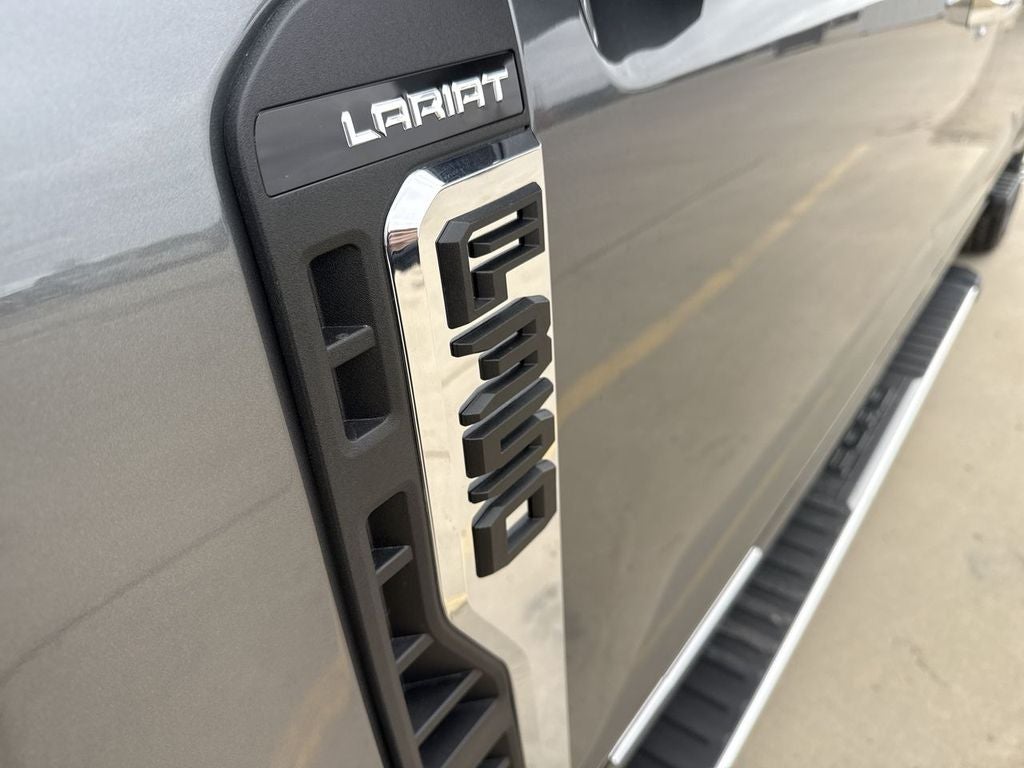 2026 Ford F-350 Lariat
