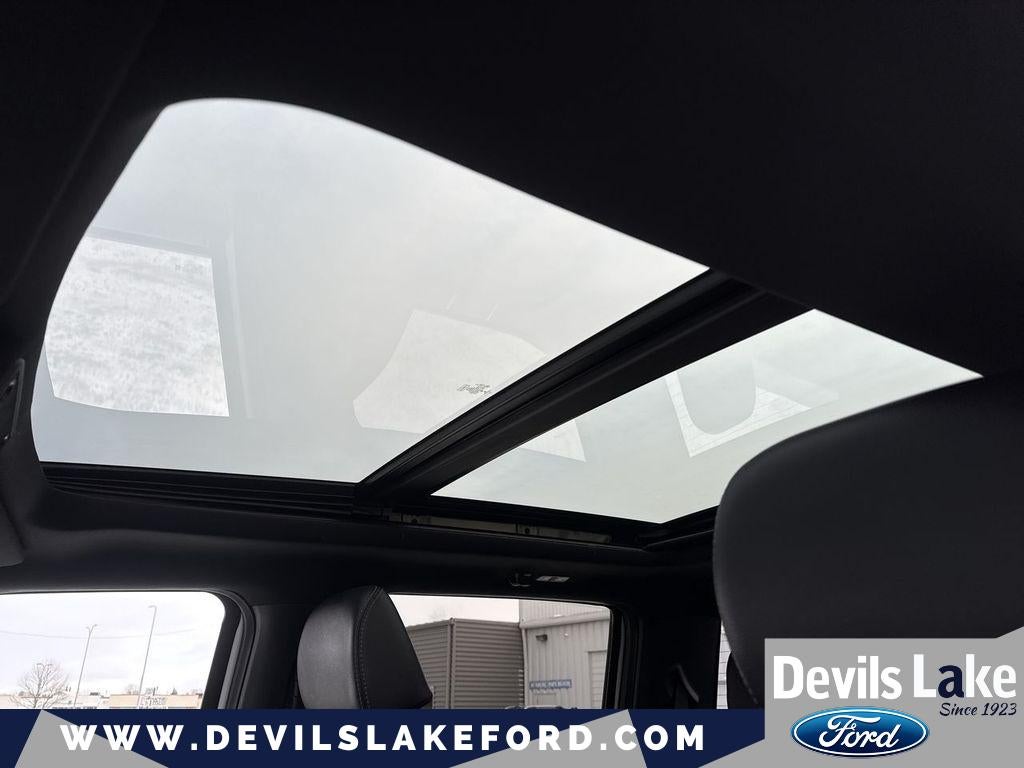 2022 Ford F-350 LARIAT