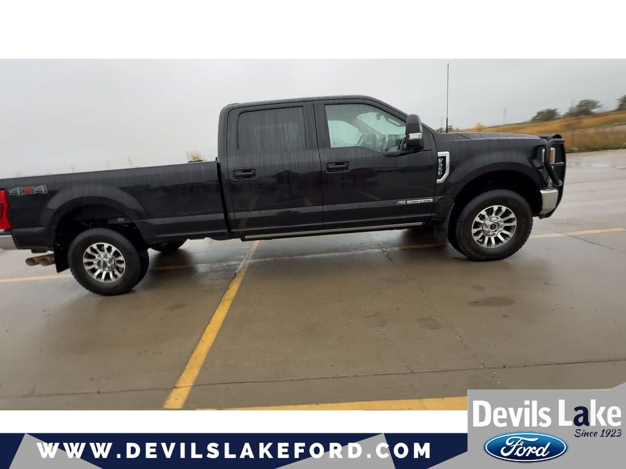 2022 Ford F-350 LARIAT