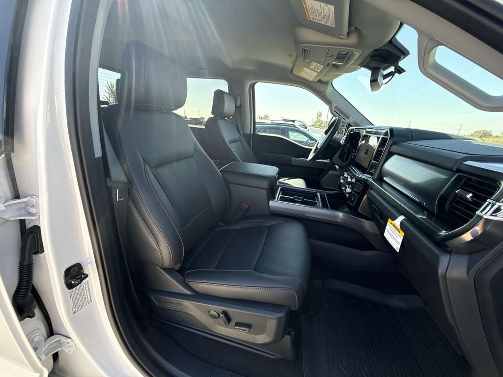 2026 Ford F-350 F-350® Lariat®