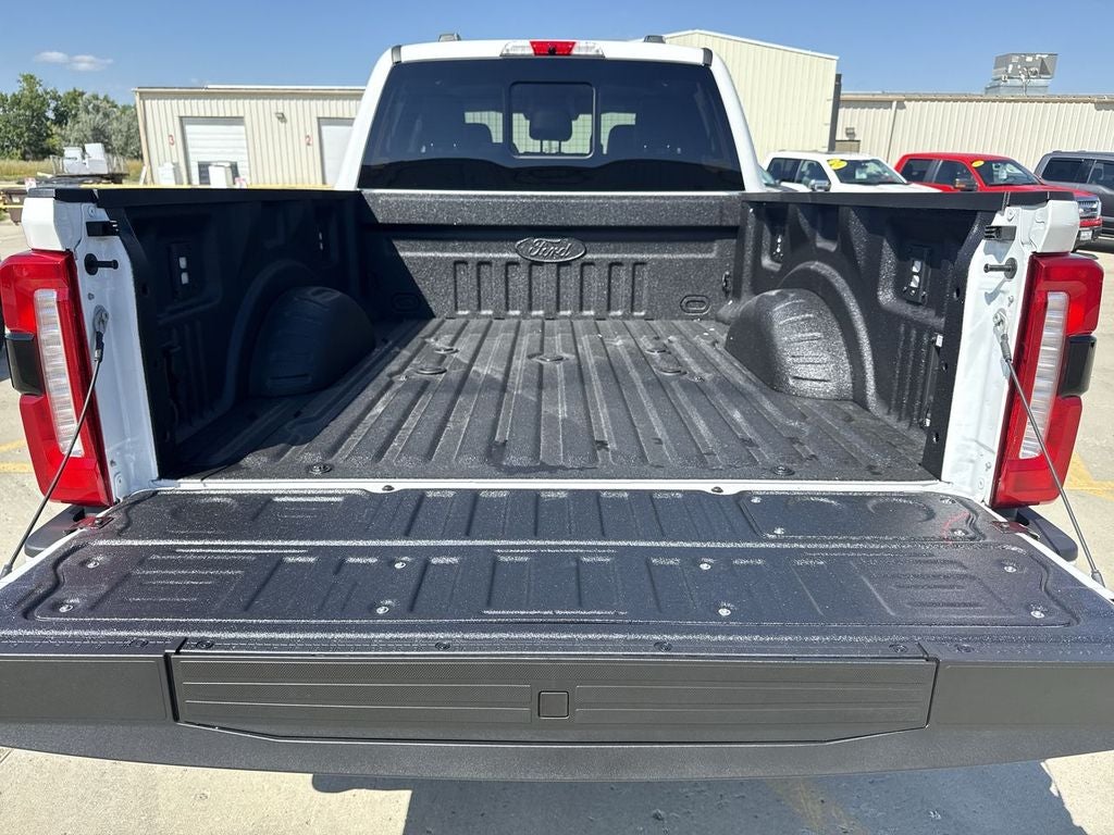 2026 Ford F-350 F-350® Lariat®
