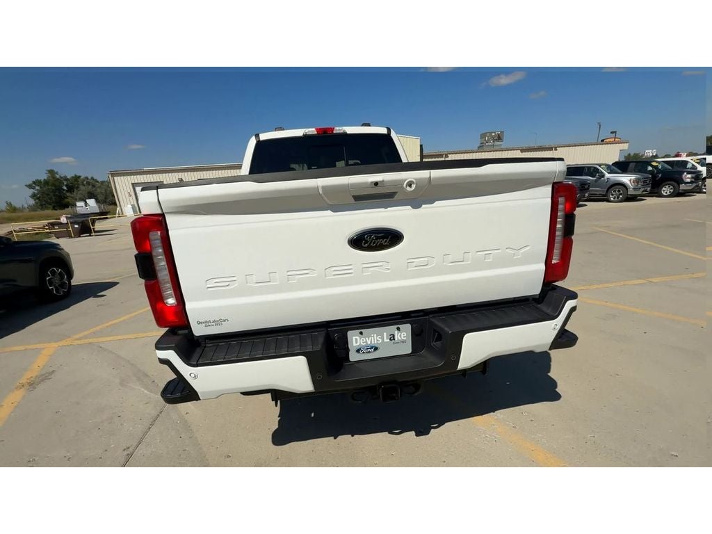 2026 Ford F-350 F-350® Lariat®