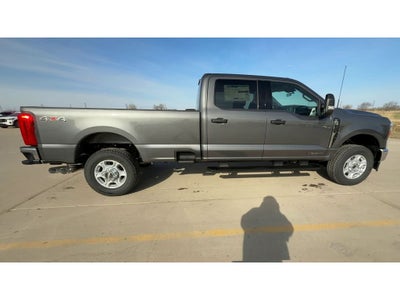 2026 Ford F-350 XLT