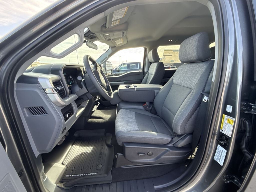 2026 Ford F-350 XLT