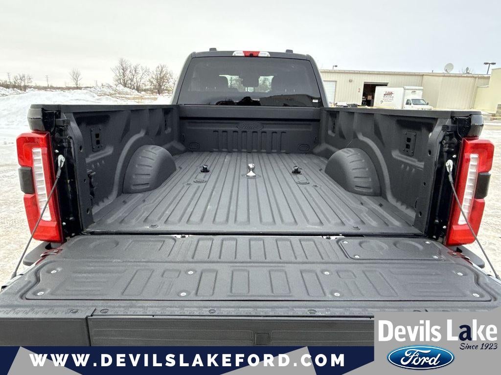 2025 Ford F-350 LARIAT