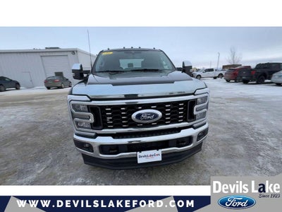 2025 Ford F-350 LARIAT