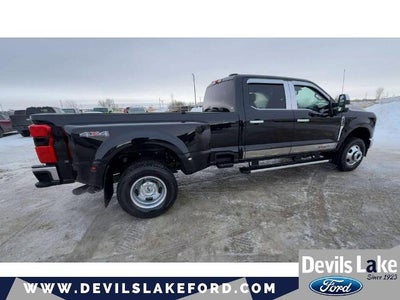 2025 Ford F-350 LARIAT