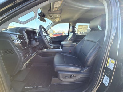 2027 Ford F-350 F-350® Lariat®