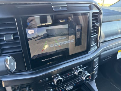 2027 Ford F-350 F-350® Lariat®