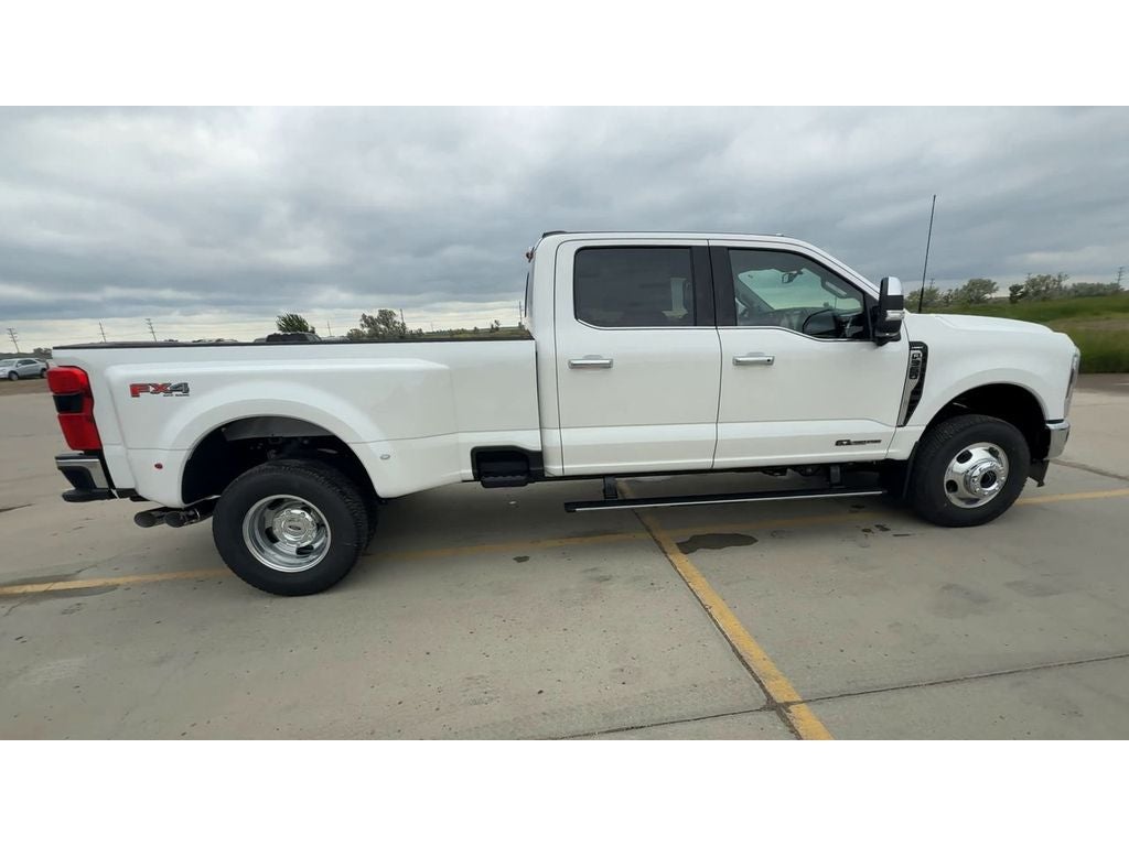 2026 Ford F-350 Lariat