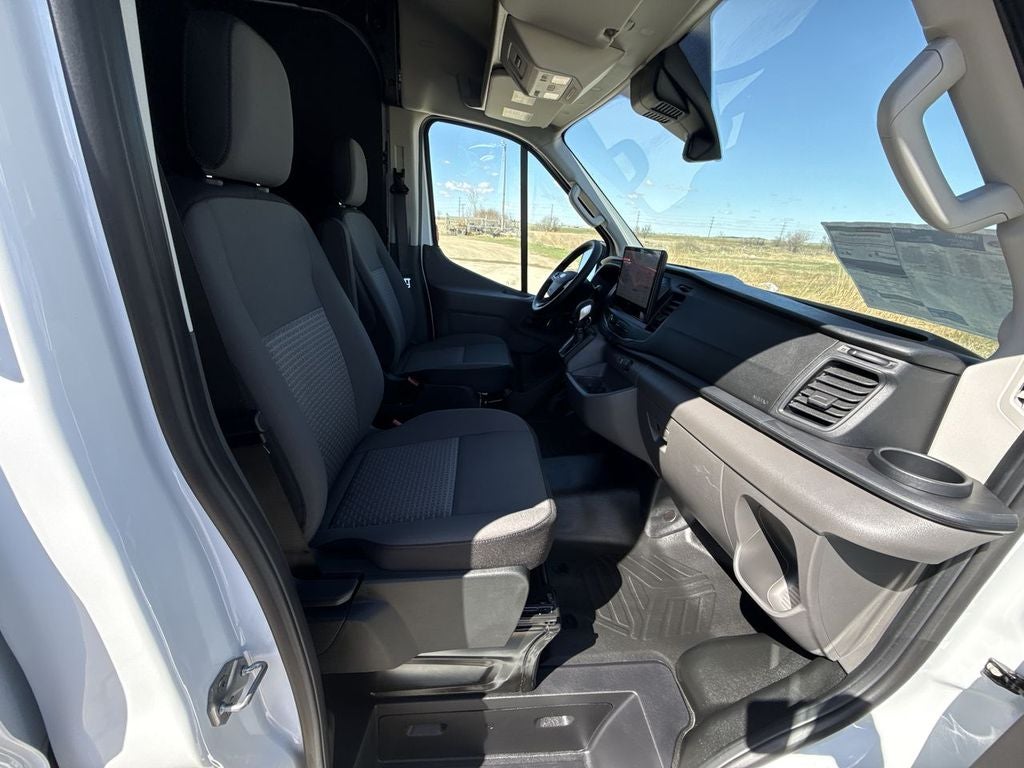 2026 Ford Transit Van Base