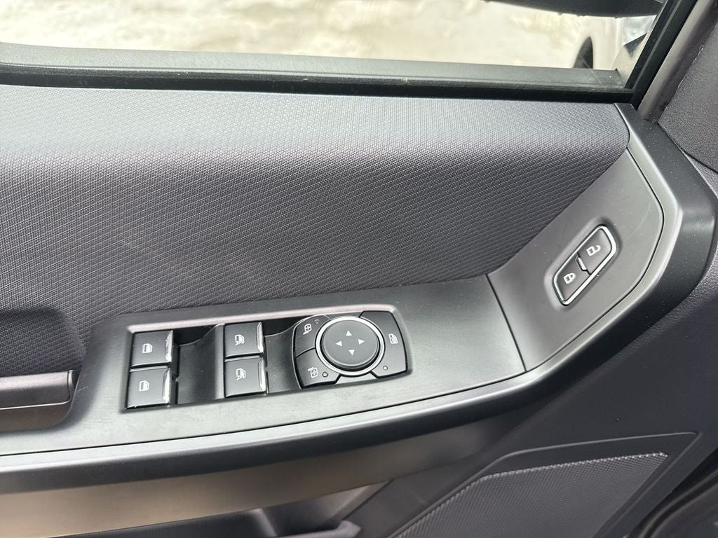 2025 Ford F-150 STX Lobo