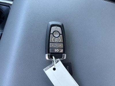 2022 Ford F-150 Base