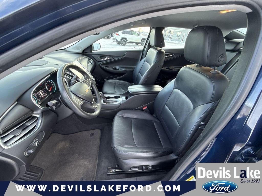 2017 Chevrolet Malibu LT (1LT)