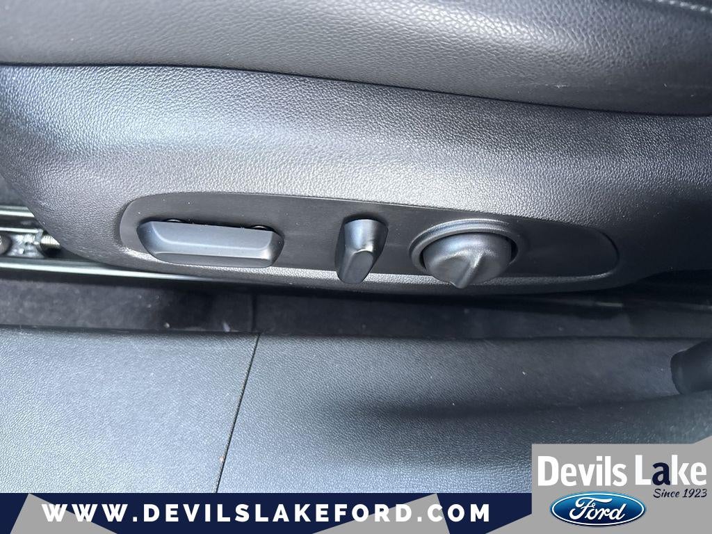 2017 Chevrolet Malibu LT (1LT)