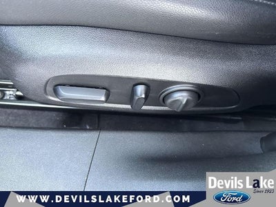 2017 Chevrolet Malibu LT (1LT)