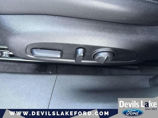 2017 Chevrolet Malibu LT (1LT)