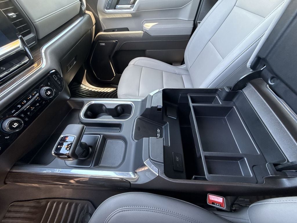 2024 Chevrolet Silverado RST